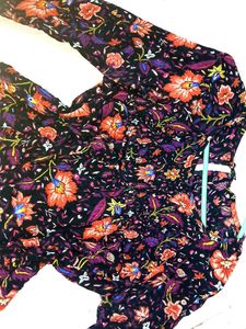 Floral Print Long Sleeve Top