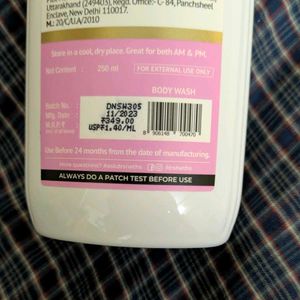Nykaa Facewash And Dr Sheth Bodywash Combo