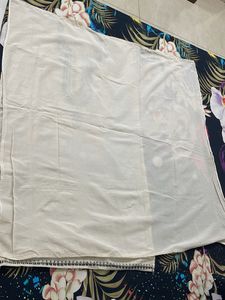 Elegant unstich  Embroidered Kurta