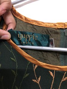 Yuppie Green Printed Midi Dress