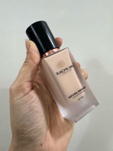 NEW! Europe Girl Natural Radiant Foundation - L1