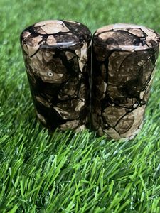 Unique Abstract Salt &amp; Pepper Shakers New