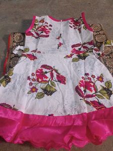 Knee Length cotton frock both for kids and girlsNa