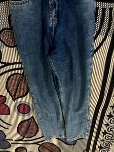 High Waisted Jeans