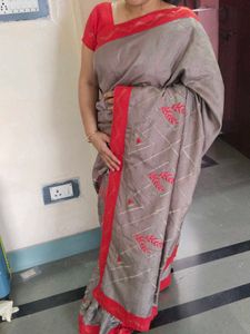 Beautiful Saree With Blouse