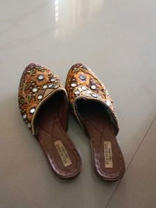 Kollapuri Juti Embroidered