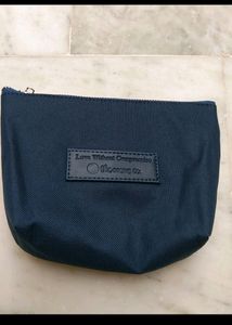 The Mom's Co Venity Pouch
