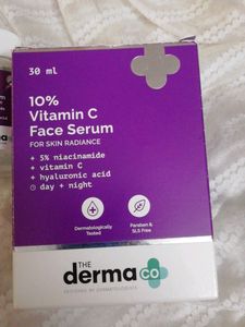 Derma Co Vitamin C 10 % Serum