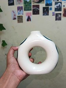 Modern Doughnut Vase