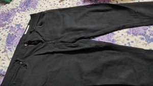 branded pants 34 , 38 and 42 each 299₹