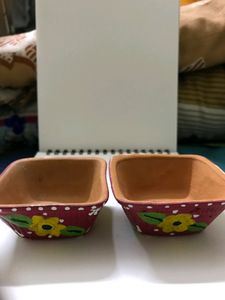 Combo Of 6 Mud  Bowls , Plates , Chutney Bowl