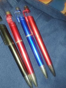 Set of Pens 4 & Artificial Note