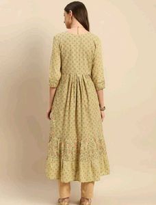 Women Kurta With Dupatta