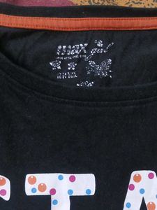 Stay Chic Tee