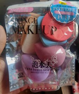 Pack Of 6 Piece Makeup Puffs And Sponges