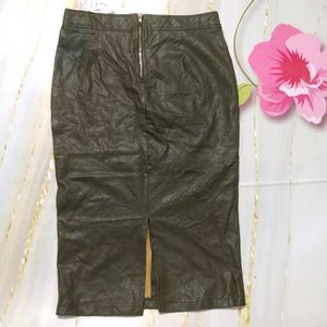 Faux Leather Pencil Skirt