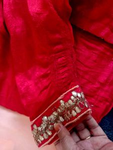 Elegant Peach Saree