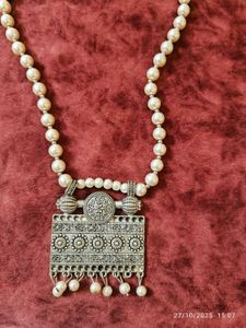 Pearl Necklace