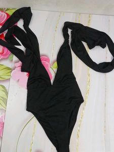 (200)Black One Piece Swimsuit