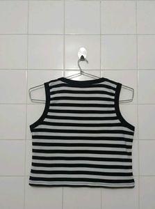 Striped Sleeveless Crop Top