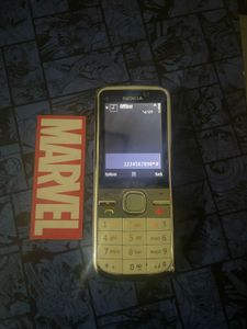 Refurbished Nokia C5 (2011) – Vintage Phone