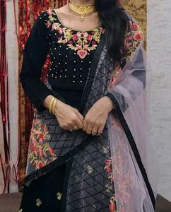 Black Trendy Lehanga