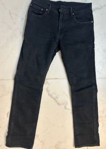Levi&#39;s Black Jeans