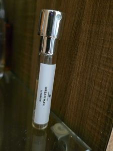 Fragrance World Urban Man Le Parfum 4 ML DECANT