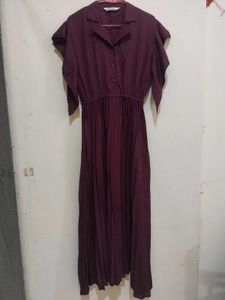 Elegant Pleated Maxi Dress