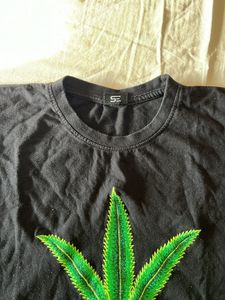 Black T-shirt