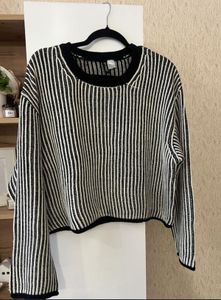 H&amp;M Striped Knit Sweater