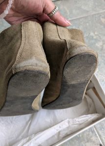 Carlton London Boots With Original Box