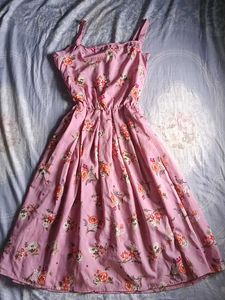 Floral Pink Dress🌷💓🤍