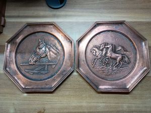 Horse Decor Plates (Set of 2)