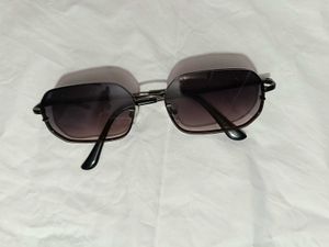 Unisex new non used Stylish Sunglasses