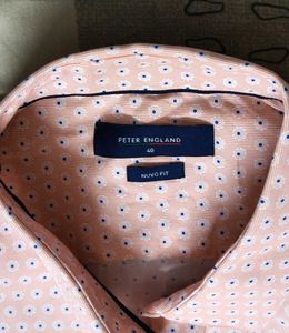 Peter England Men Peach Printed Cotton Mix Shirt