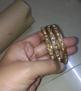 Golden Sparklee Bangles Set Of 3