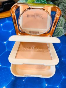 Compact With Cute Packaging