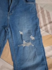 Ripped Wide-Leg Jeans