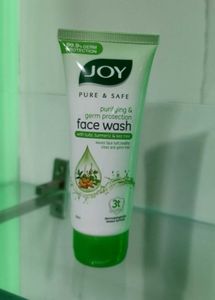 4  Facewash Combo
