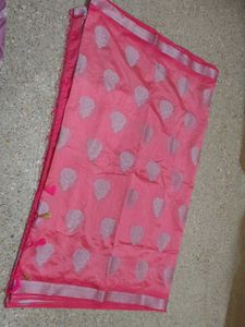 Pink Unused Saree No Any Damage And Strain