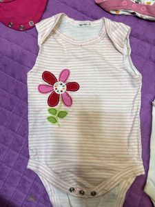 Set Of 5 Baby Onesie’s