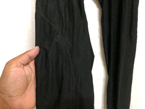 Devops Black Leggings