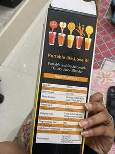 Portable Electric Fruit Cup Blender