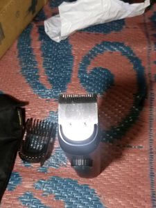 realme RMH2016 Beard Trimmer Runtime: 120 mins Trimmer for Men (Black)