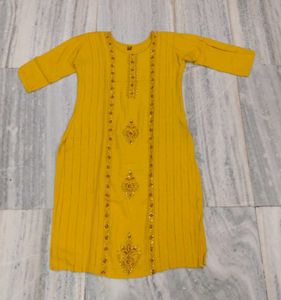 Festive Wear Kurti With Beautiful Work