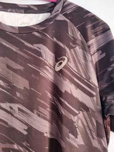 ASICS MEN SPORTS DRYFIT T SHIRT 44&#34; PREOWNED