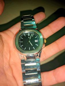 Stylish Silver Wrist Watch