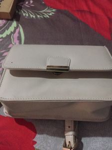 Sling Bag