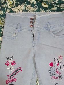 Girls Embroidered High-Waisted Jeans